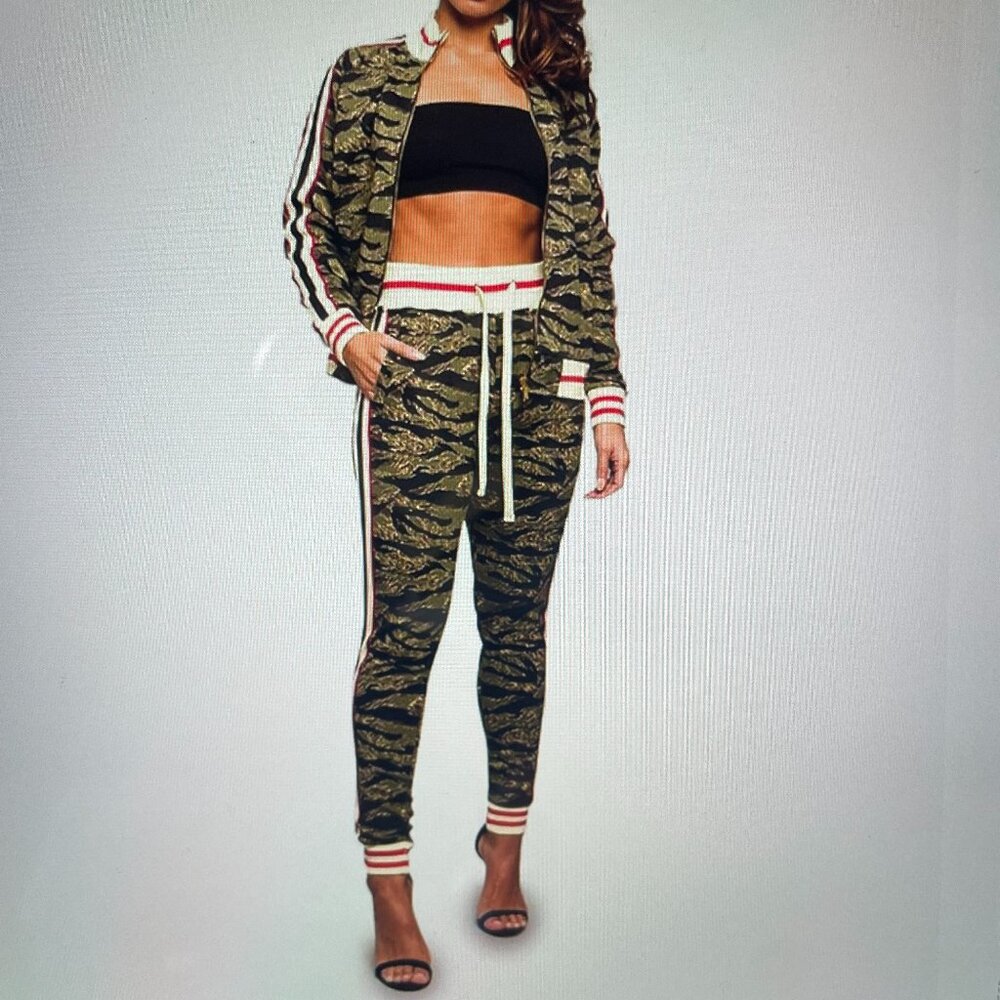 Victorious Tracksuit Green Leaf and Black w/Canary Yellow and Red Trim Size XL
